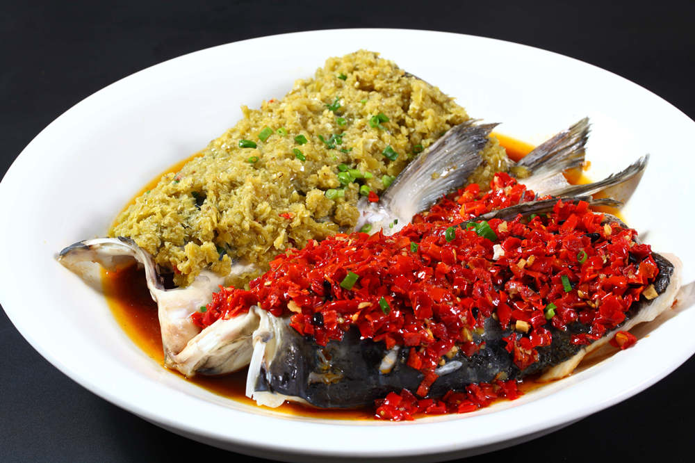 外賣、直播、擺攤……疫情下餐飲人花式“自救”(圖1) 攝圖網_500069060_雙椒魚頭(企業商用)_副本.jpg