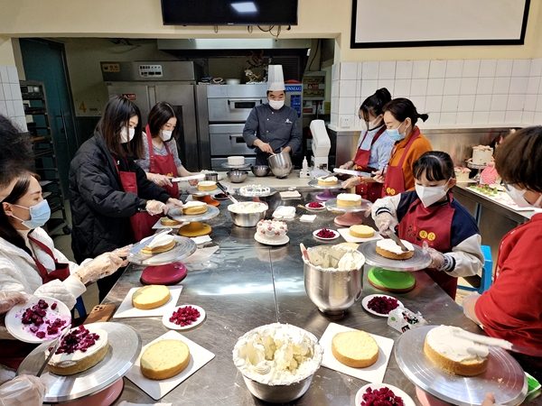 萌兔DIY蛋糕體驗活動完成!(圖1) 微信圖片_20230108113340.jpg